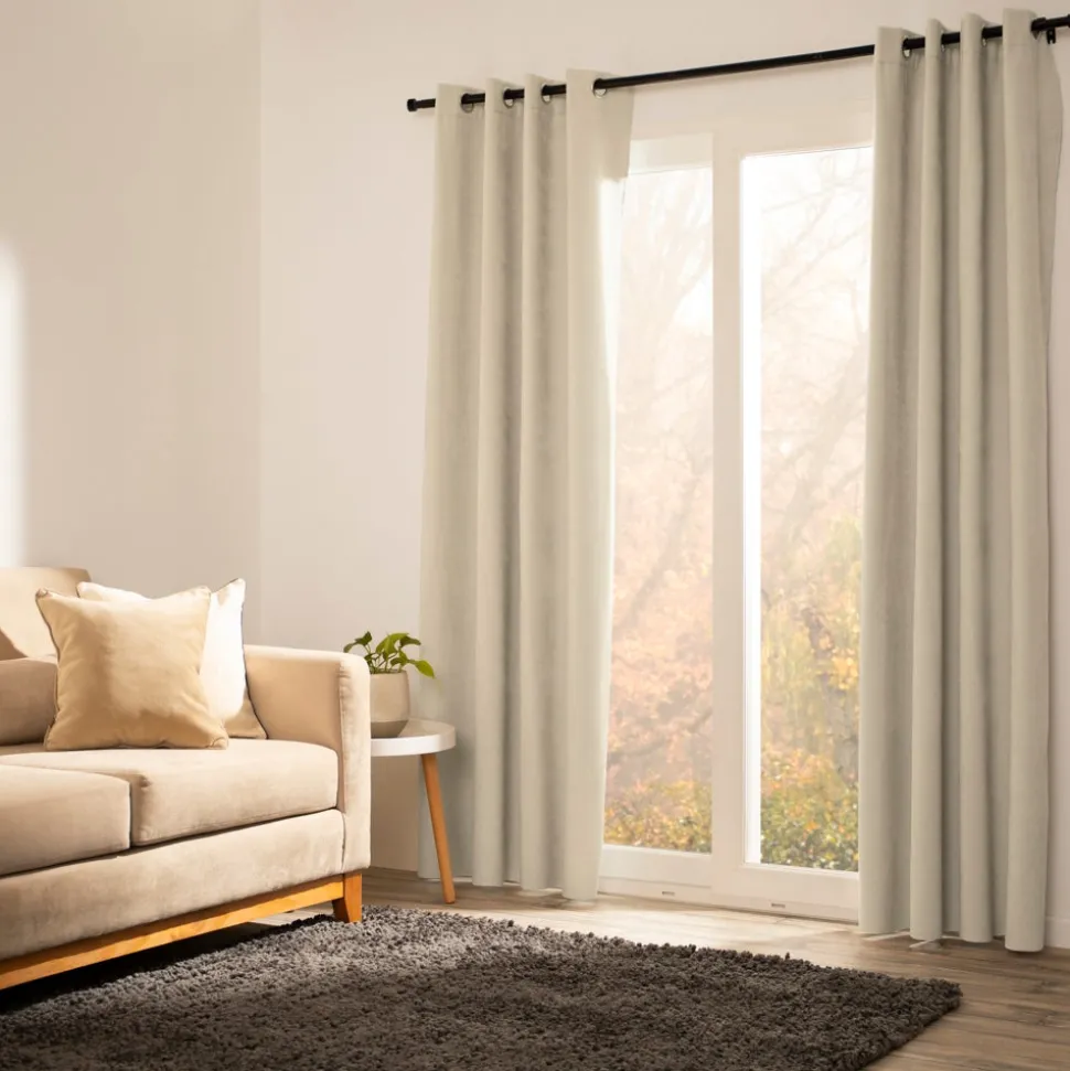 Cortina blackout chenille ojetillos 140x240 cm