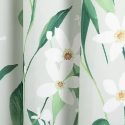 Cortina de baño estampada y bordada 178x180 cm