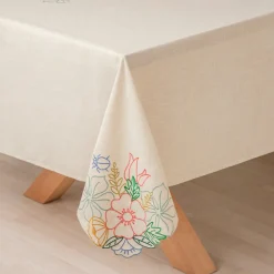 Mantel con detalle bordado altezzo