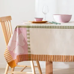 Mantel de jacquard con diseño en paneles