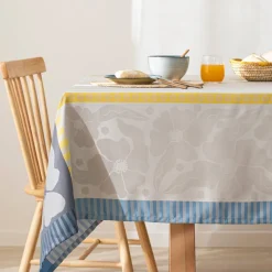 Mantel de jacquard con diseño en paneles 160x240 cm