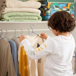 Set de 6 colgadores para ropa infantil