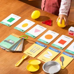 28 tarjetas con transportes y objetos para niños